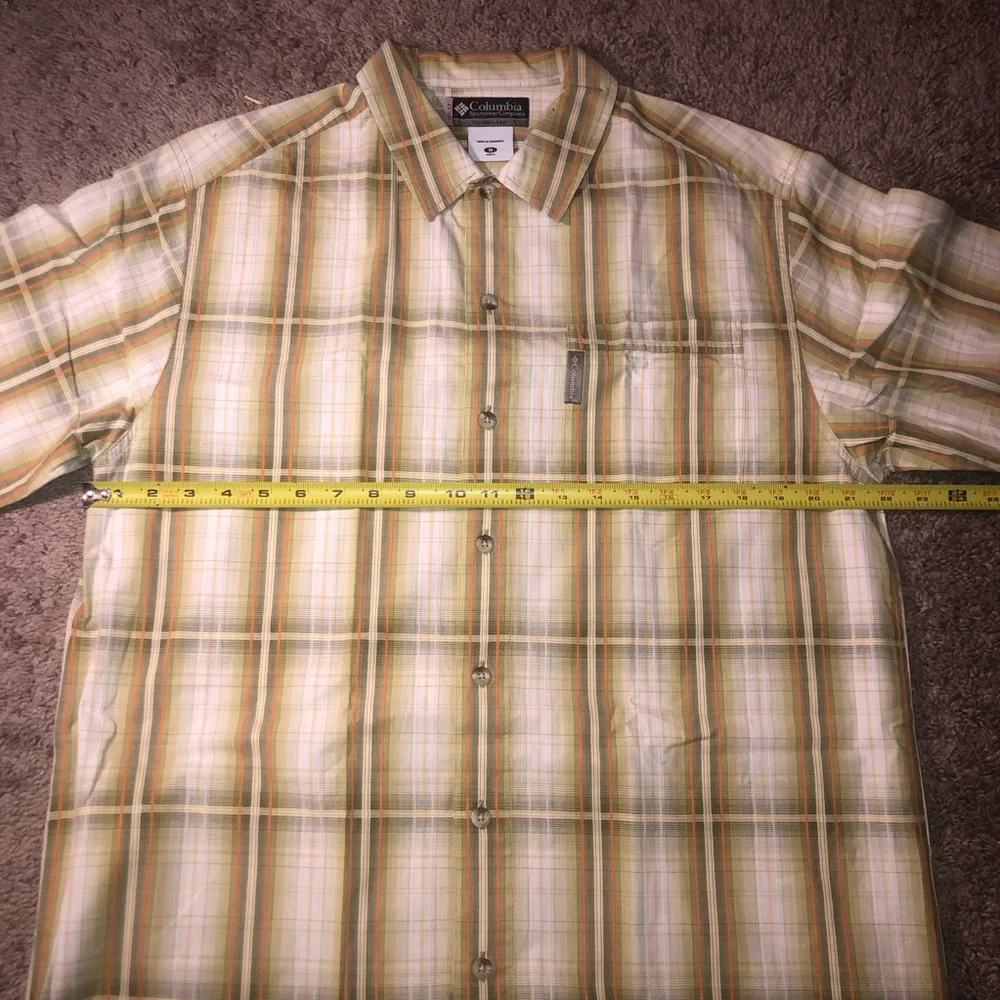 Columbia Button Down Mens Size Medium Fish Work Beach Dress Shirt - Picture 9 of 14